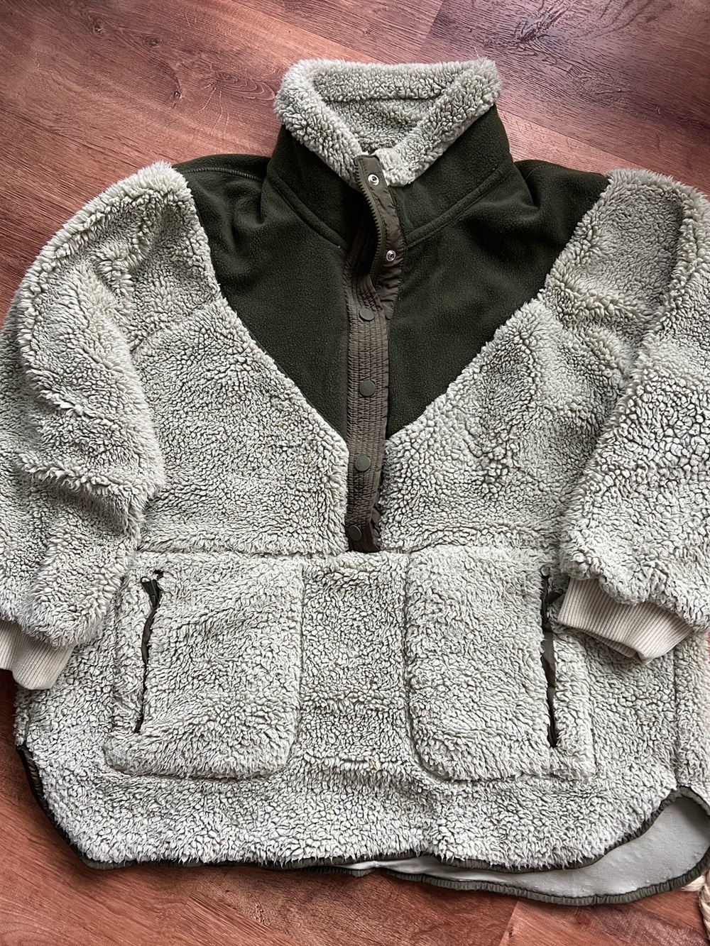 Free People FP Movement Fall To Rise Quarter Snap Fleece Size Large RT $148 Sage